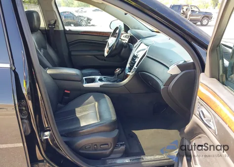 2016 Cadillac Srx Luxury Collection z USA, uszkodzony, nr VIN 3GYFNEE30GS565535